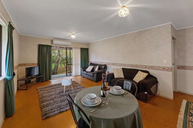 F2/15 Sheridan Crescent Trentham_2