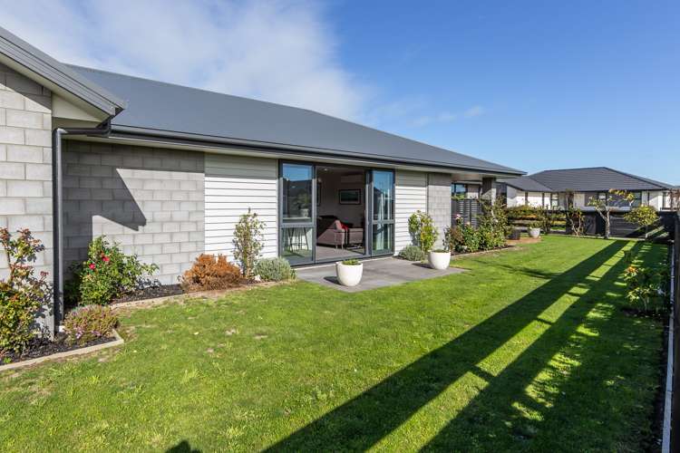 2 Biggles Place Lincoln_17