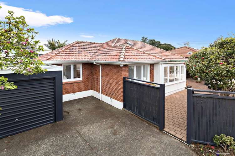 2/17 Milford Road Milford_16