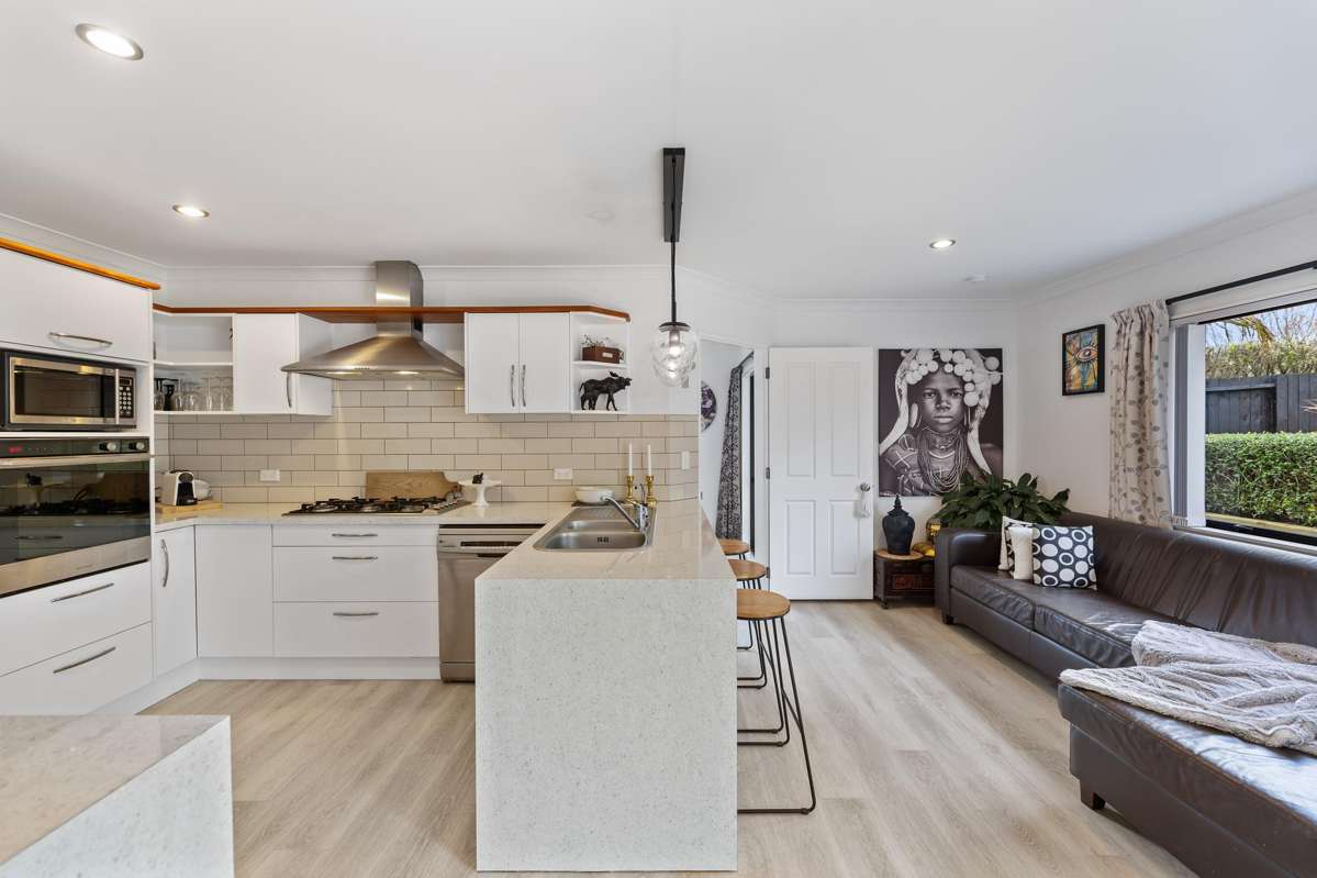 12 Holmwood Park Drive_1