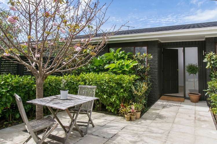 35 Mcmillan Place Mellons Bay_19