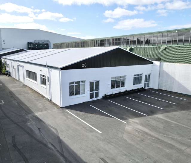 Rosebank industrial investment with new lease