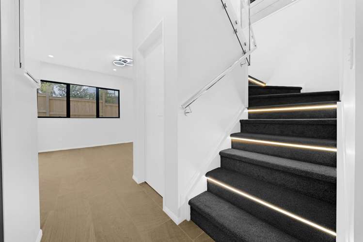 1/12 Sheralee Place Bucklands Beach_7