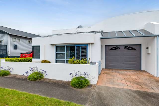 15a Bulteel Street New Plymouth Central_1