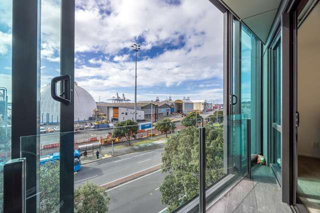 325/8 Dockside Lane Auckland Central_1