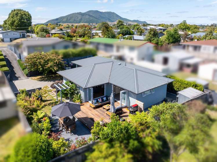 18B Karamu Street Central_23