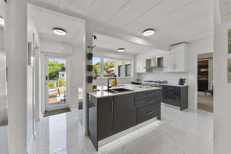 4 Puriri Street Miramar_7