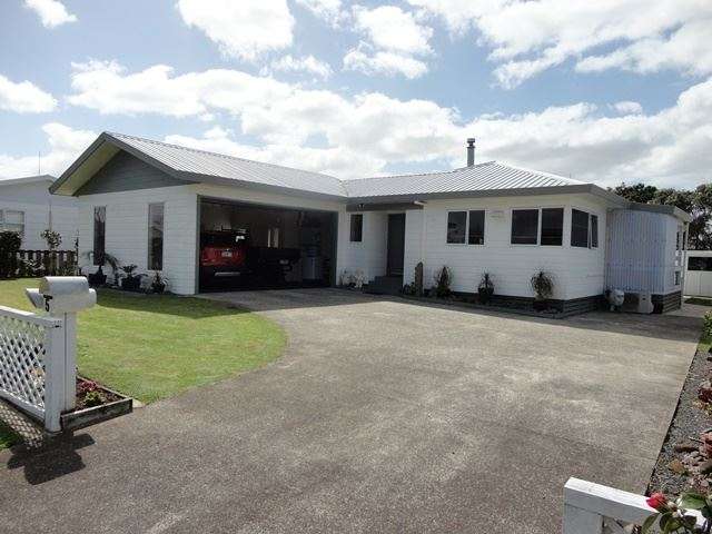 5 Whitby Avenue Whitianga_1