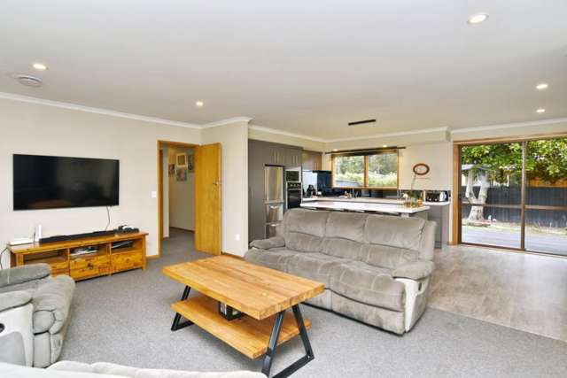 2 Bowie Drive Woodend_3