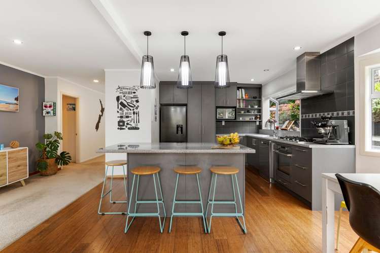 29 Korotaha Terrace Rothesay Bay_3