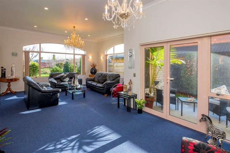 7 Lynch Grove Levin_2