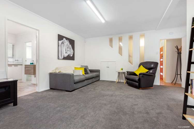 2 Autumn Avenue Glen Eden_17