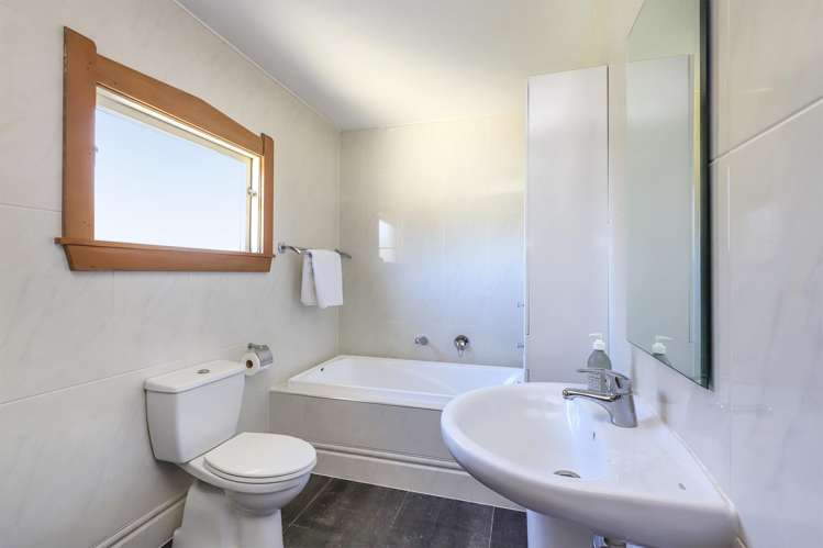 5 Grange Road North Haumoana_16