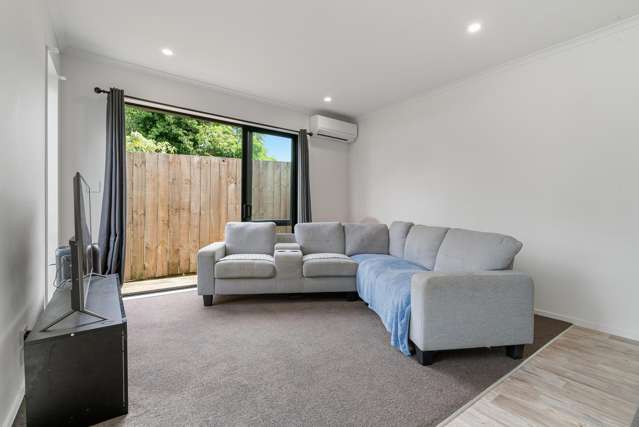 9/16 Russell Road Manurewa_1