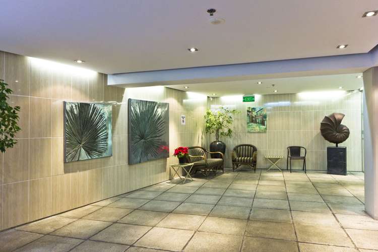 507/17 Vogel Lane Auckland Central_4