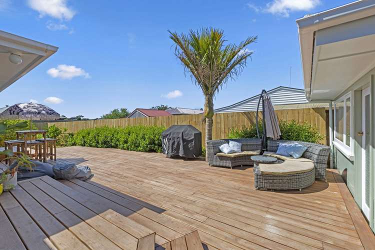 21 Lorenzen Bay Road Raglan_8