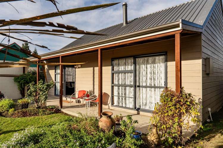 49 Elderlee Street Milton_1