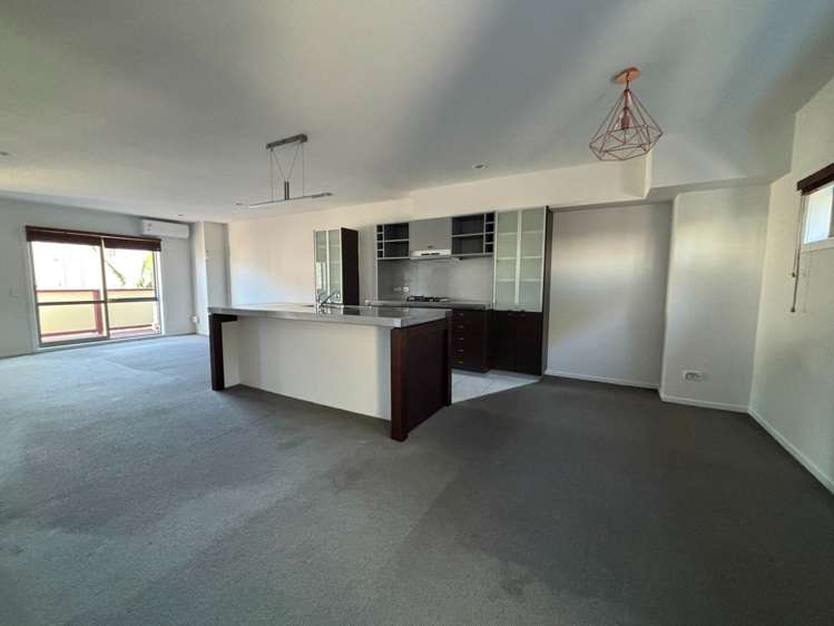 1/21 Hunters Park Drive Three Kings_2