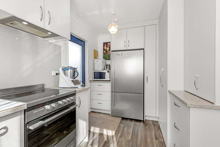 14a Bankart Street Raglan_5