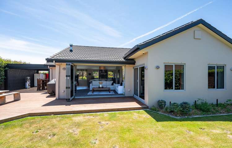 6 Ryeland Avenue Wakefield_32