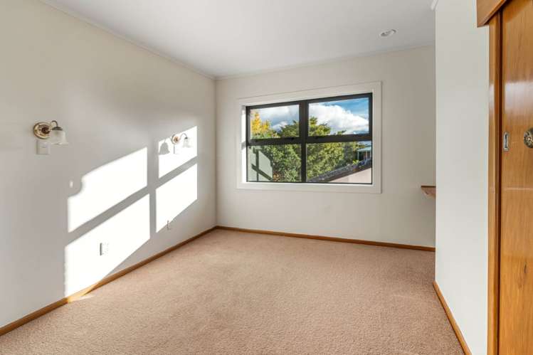 11 Lydia Avenue Northcote_8