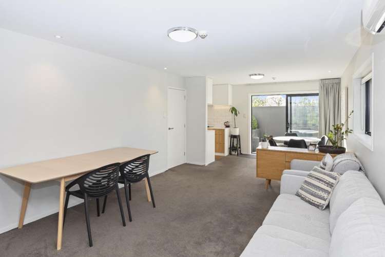 2/18 Carlton Mill Road Merivale_11