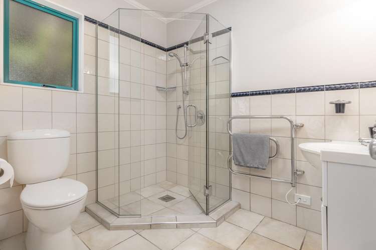 143 Eskdale Road Papakowhai_16