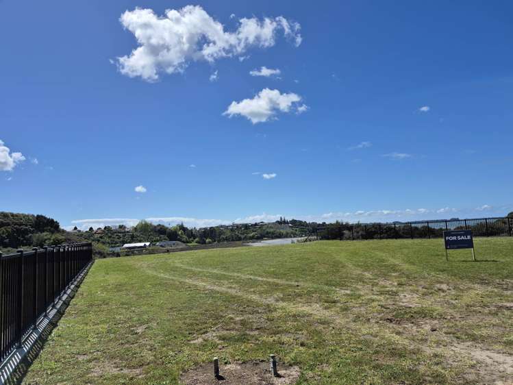 Lt 705/57A Lynley Park Drive_3