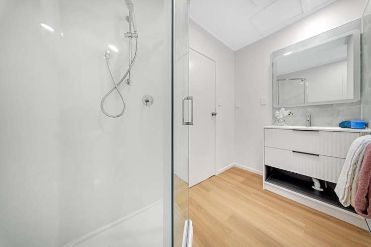 1/60a View Road Henderson_8