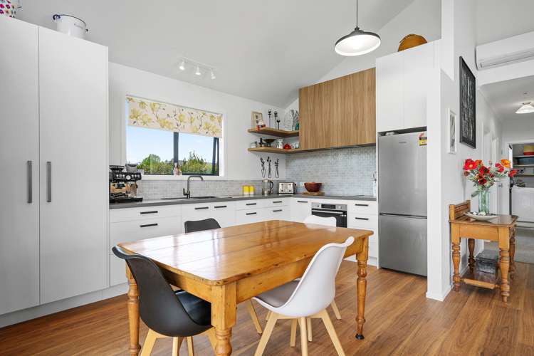 16 Cowley Drive Leamington_26