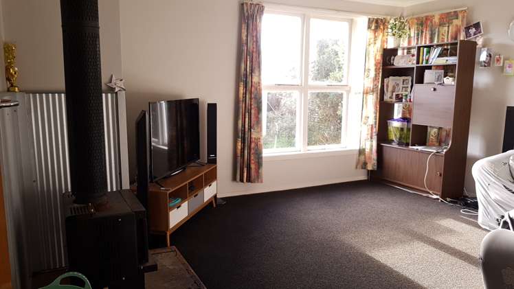 194 Weld Street Hokitika_1