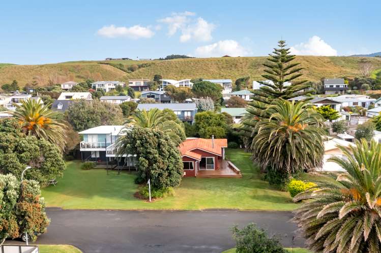 122 Blue Pacific Parade Riversdale Beach_10