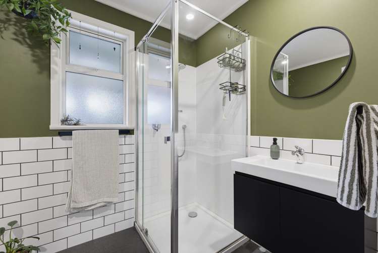 25 Riverbank Road Okoia_1