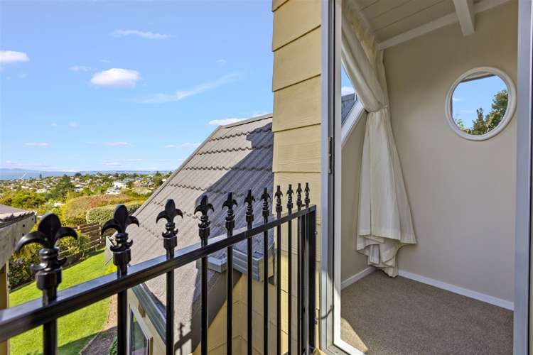 673 East Coast Road Browns Bay_21