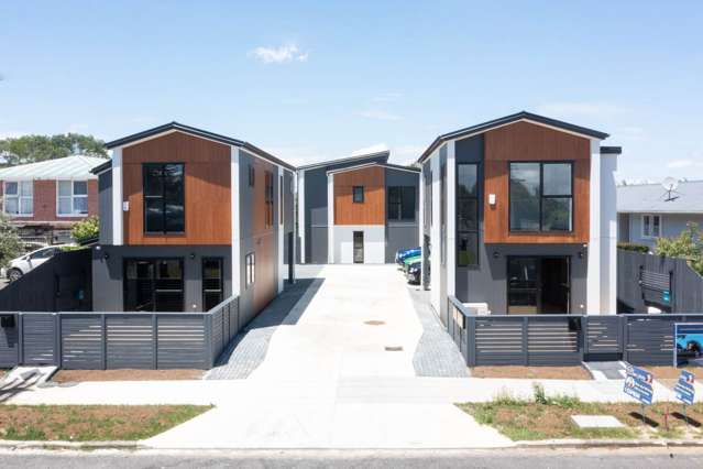 4/72 Tiraumea Drive Pakuranga_4