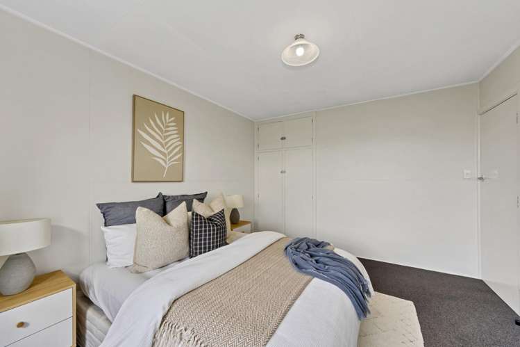 1041 Colombo Street St Albans_16
