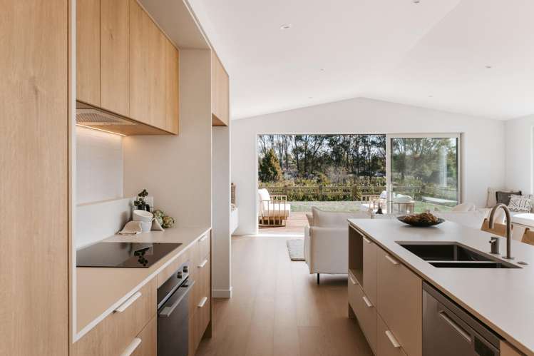 60 Saint Pauls Drive Brookfield_2