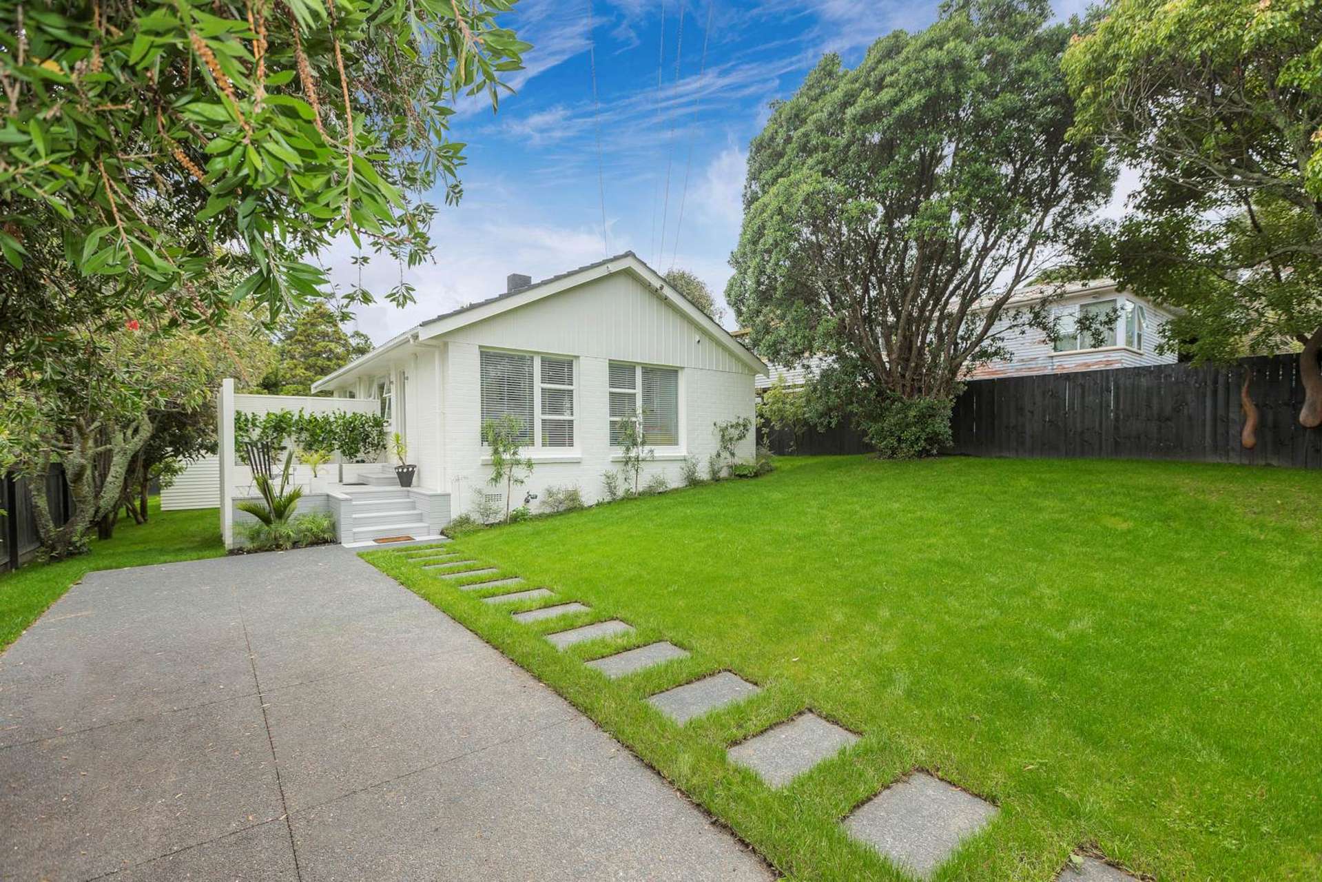 36 Royal View Road Te Atatu South_0