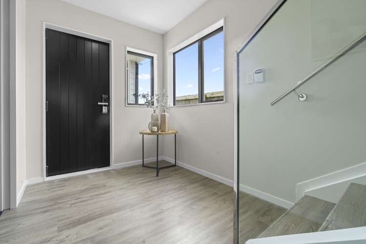 1/18 Hutchinsons Road Bucklands Beach_18