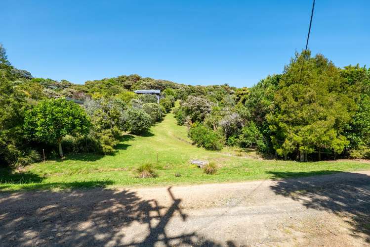 9 Empire Avenue Oneroa_11