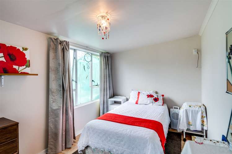 703 Grays Road Mahora_15