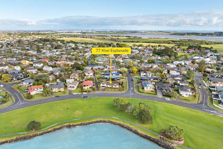 77 Kiwi Esplanade Mangere Bridge_31