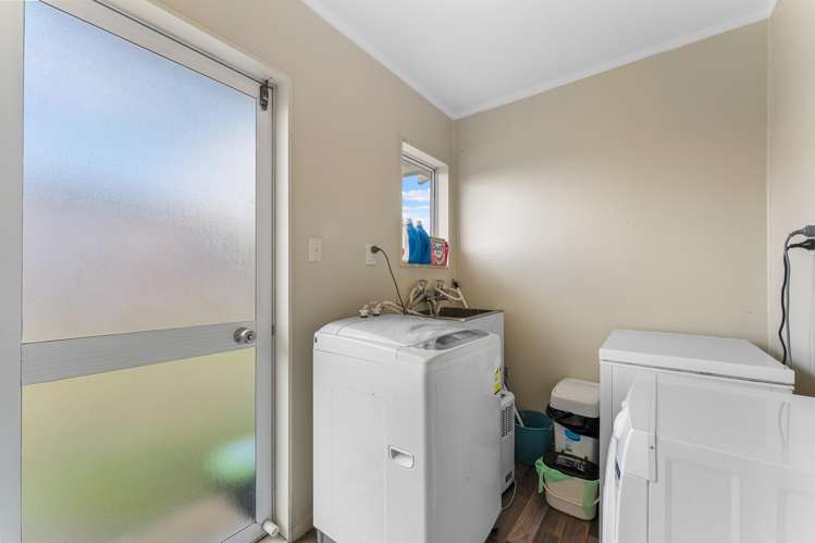 2/3 Ellen Street Manurewa_13