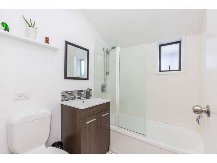 17/10 John Jennings Drive Oteha_7