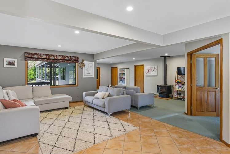 2 Southleigh Raumati South_3