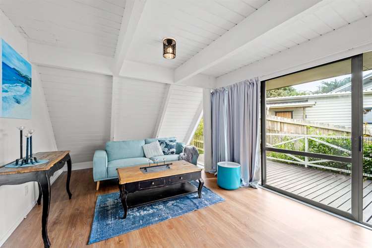 22 Shadon Place Stanmore Bay_8