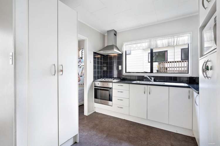 13b Wilkie Place Mount Wellington_6