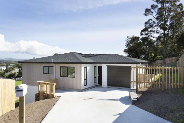 33B St James Avenue_0