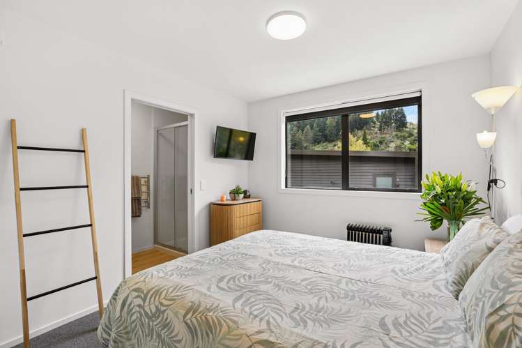 3/14 Fryer Street Queenstown_7