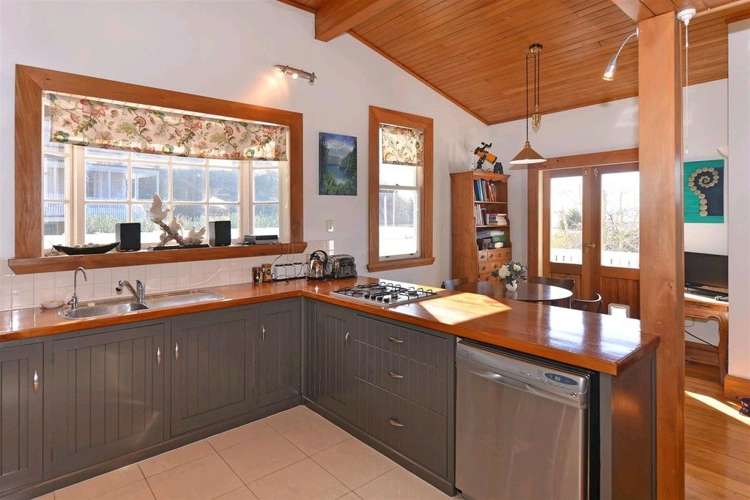 9 Fountain Place Beachville_7